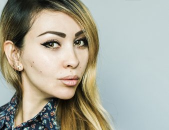 Pielęgnacja ciała olejkami naturalnymi. Sprawdzone sposoby na piękną i gładką skórę